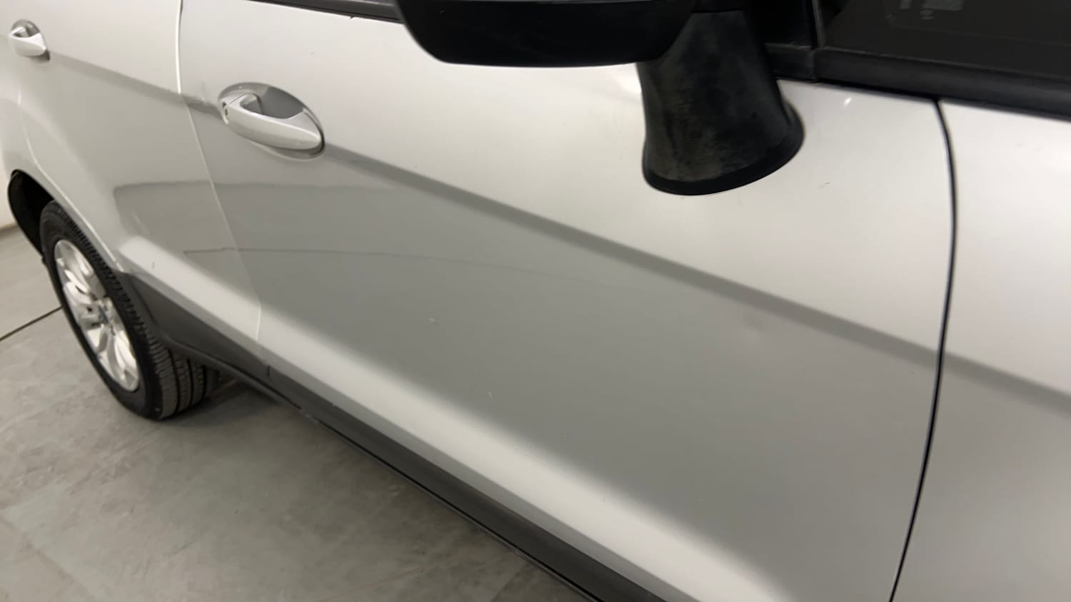 Used 2015 Ford EcoSport Titanium 1.5L TDCi Diesel Manual dents MINOR SCRATCH