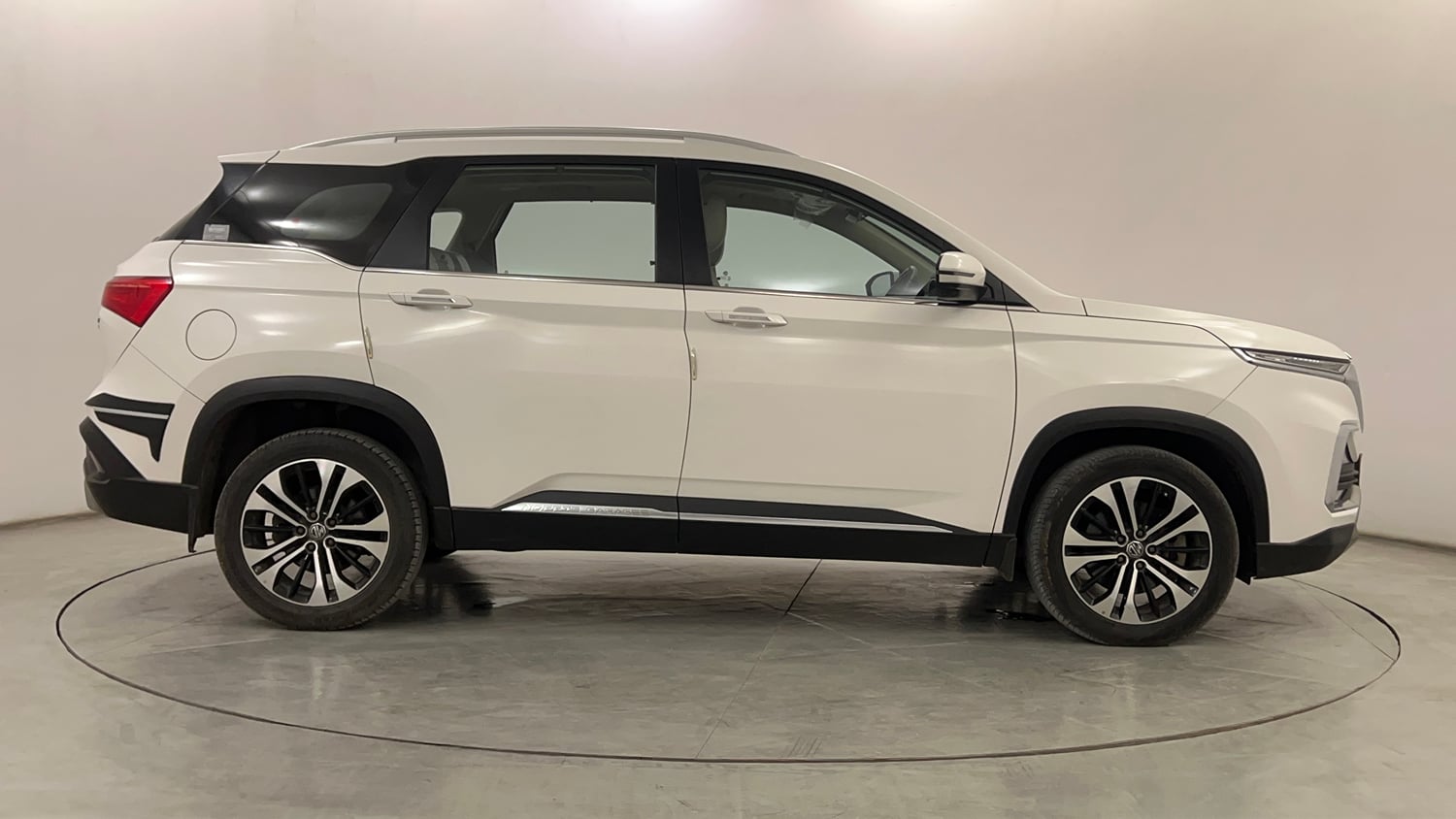 Used 2021 MG Motors Hector Sharp 2.0 Diesel Turbo MT Diesel Manual exterior RIGHT SIDE VIEW