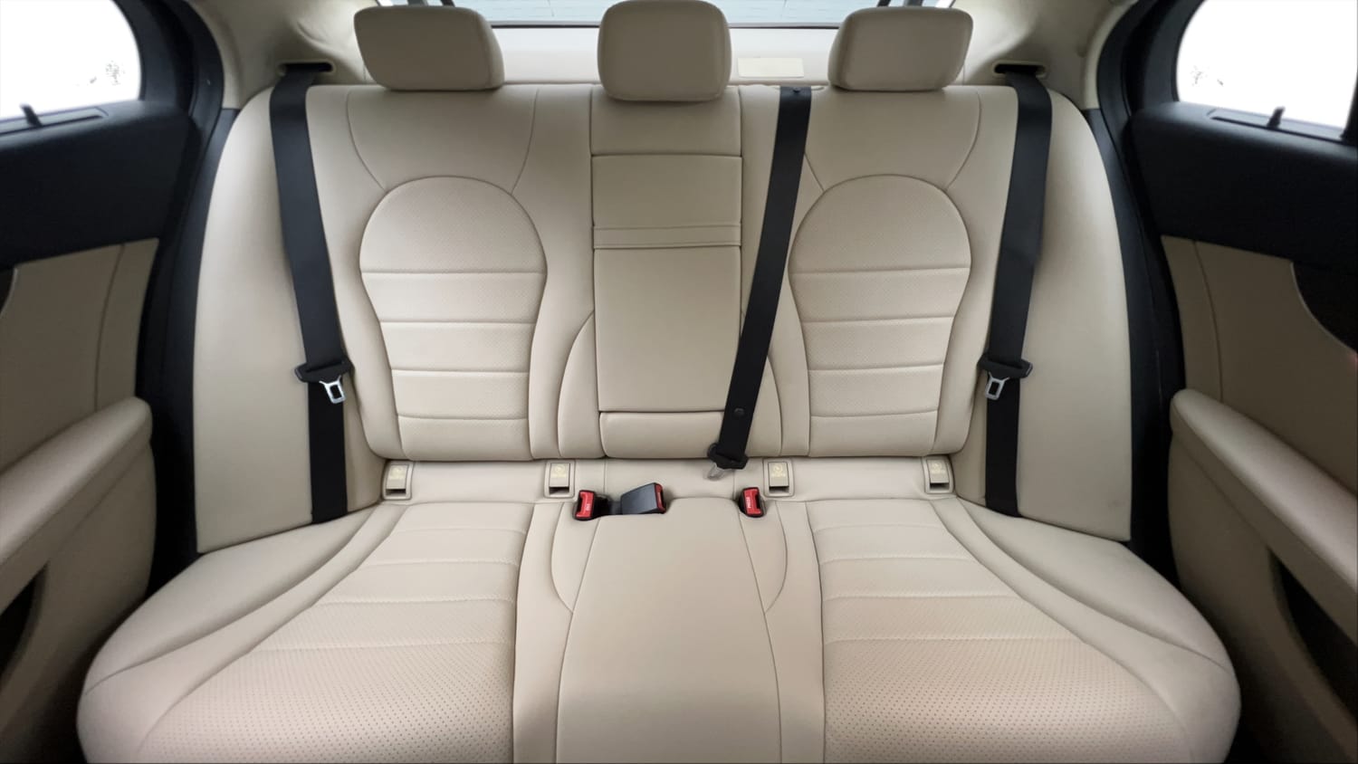 2016 Mercedes-Benz C-Class C 200 Avantgarde-23