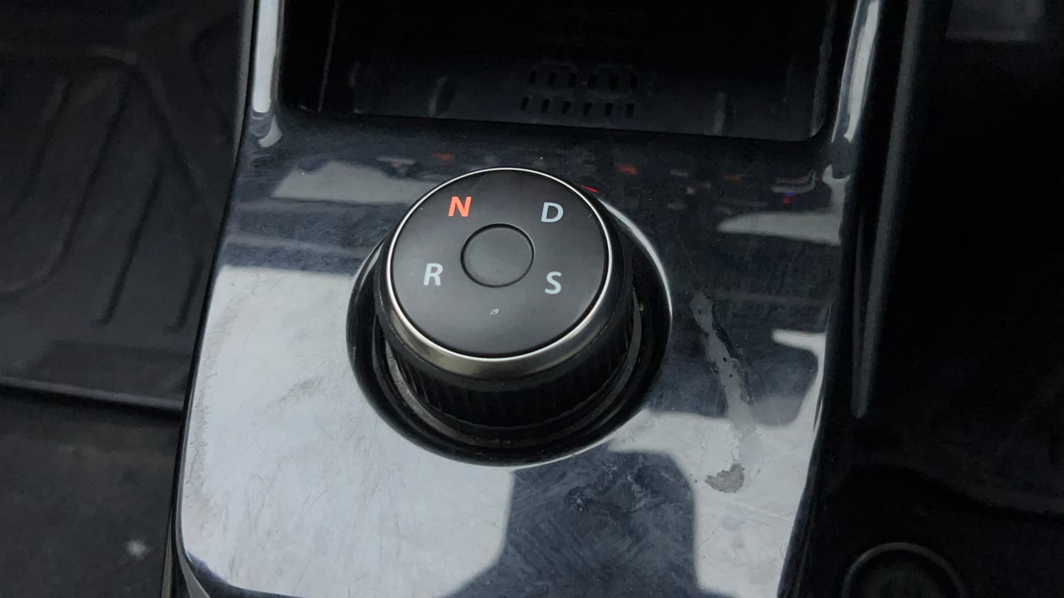 Used 2024 Tata Punch EV Empowered Plus S 3.3 Electric Automatic interior GEAR  KNOB VIEW
