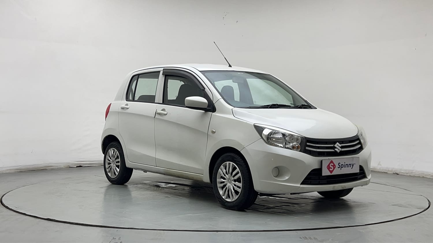 Used 2017 Maruti Suzuki Celerio VXI  CNG (Outside Fitted) Cng Manual exterior RIGHT FRONT CORNER VIEW