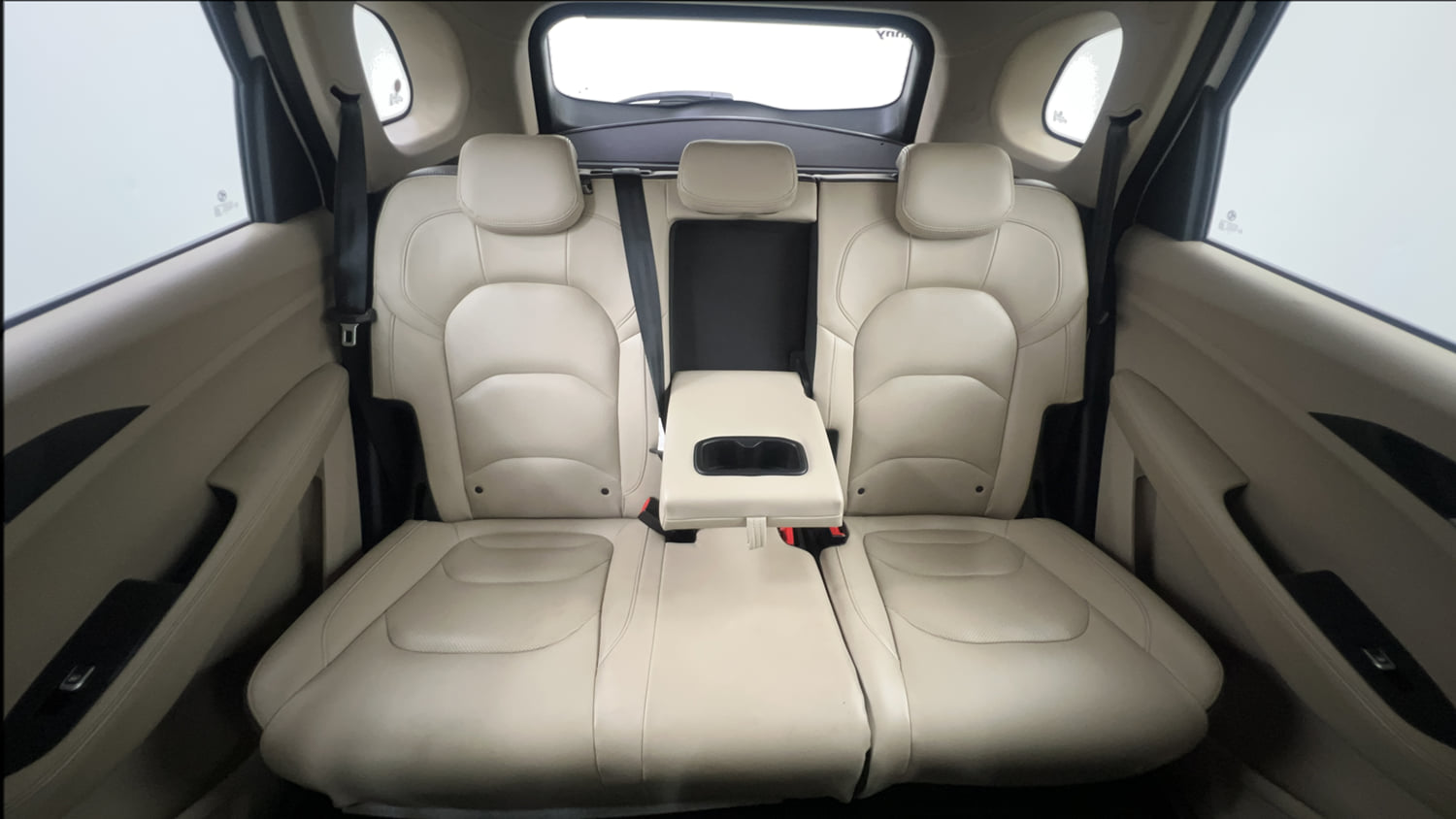 Used 2021 MG Motors Hector Sharp 2.0 Diesel Turbo MT Diesel Manual interior REAR SEAT CONDITION VIEW