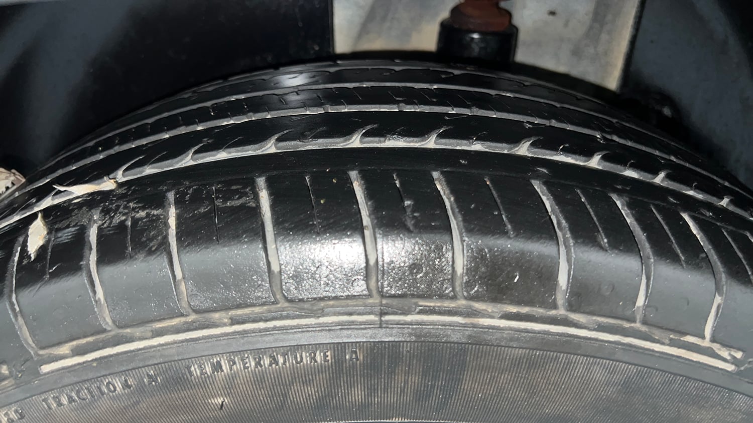 Used 2019 Kia Seltos HTX Plus 1.5 Diesel Diesel Manual tyres LEFT REAR TYRE TREAD VIEW