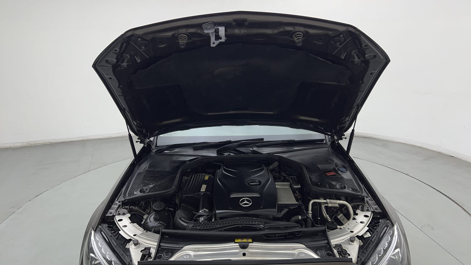 2016 Mercedes-Benz C-Class C 200 Avantgarde-27