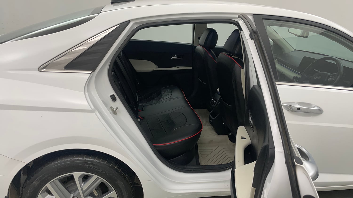 Used 2024 Hyundai Verna SX 1.5 Petrol MT Petrol Manual interior RIGHT SIDE REAR DOOR CABIN VIEW