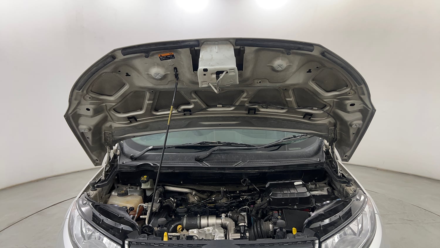 Used 2015 Ford EcoSport Titanium 1.5L TDCi Diesel Manual engine ENGINE & BONNET OPEN FRONT VIEW