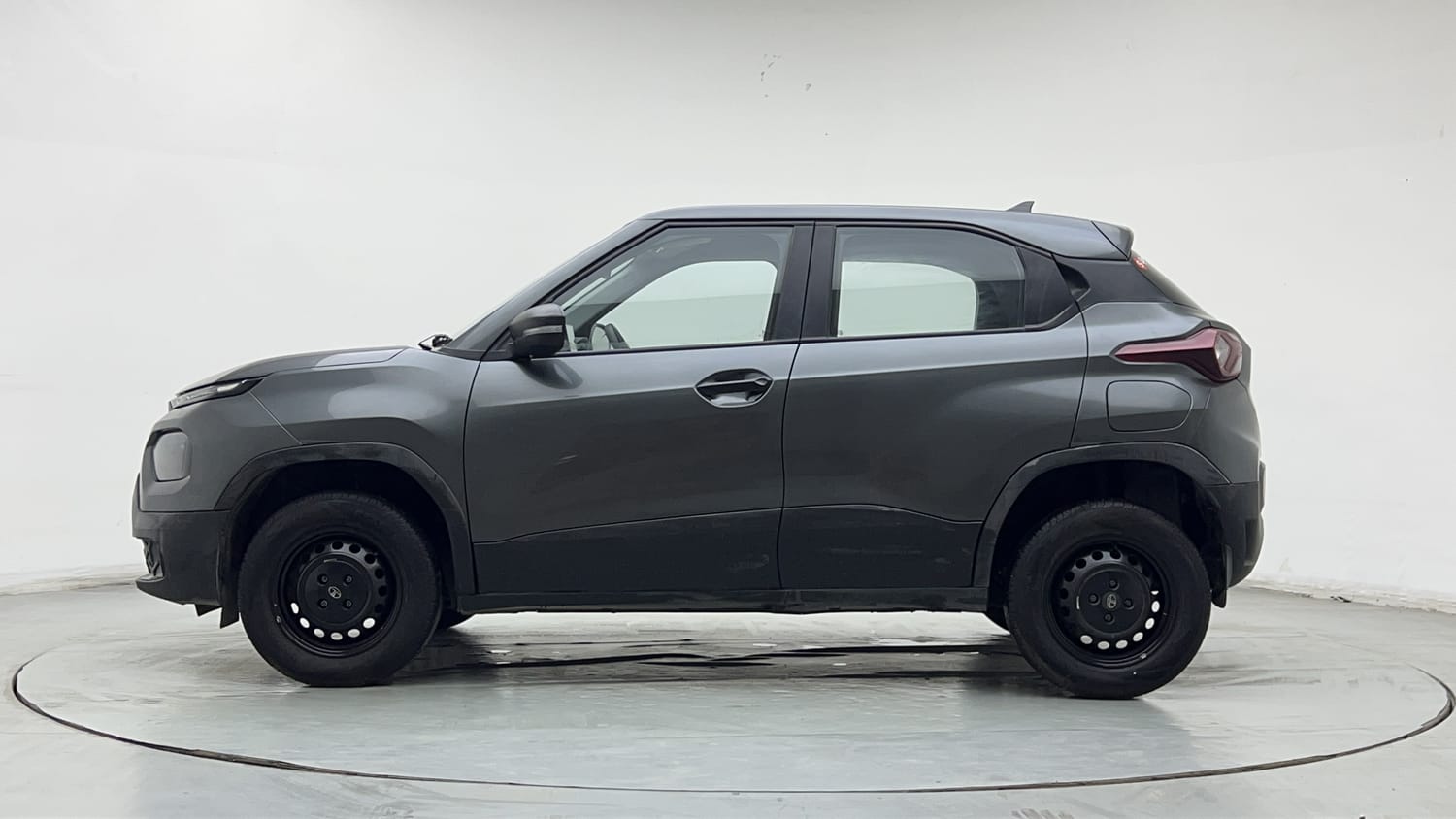 2024 Tata Punch Pure MT-1