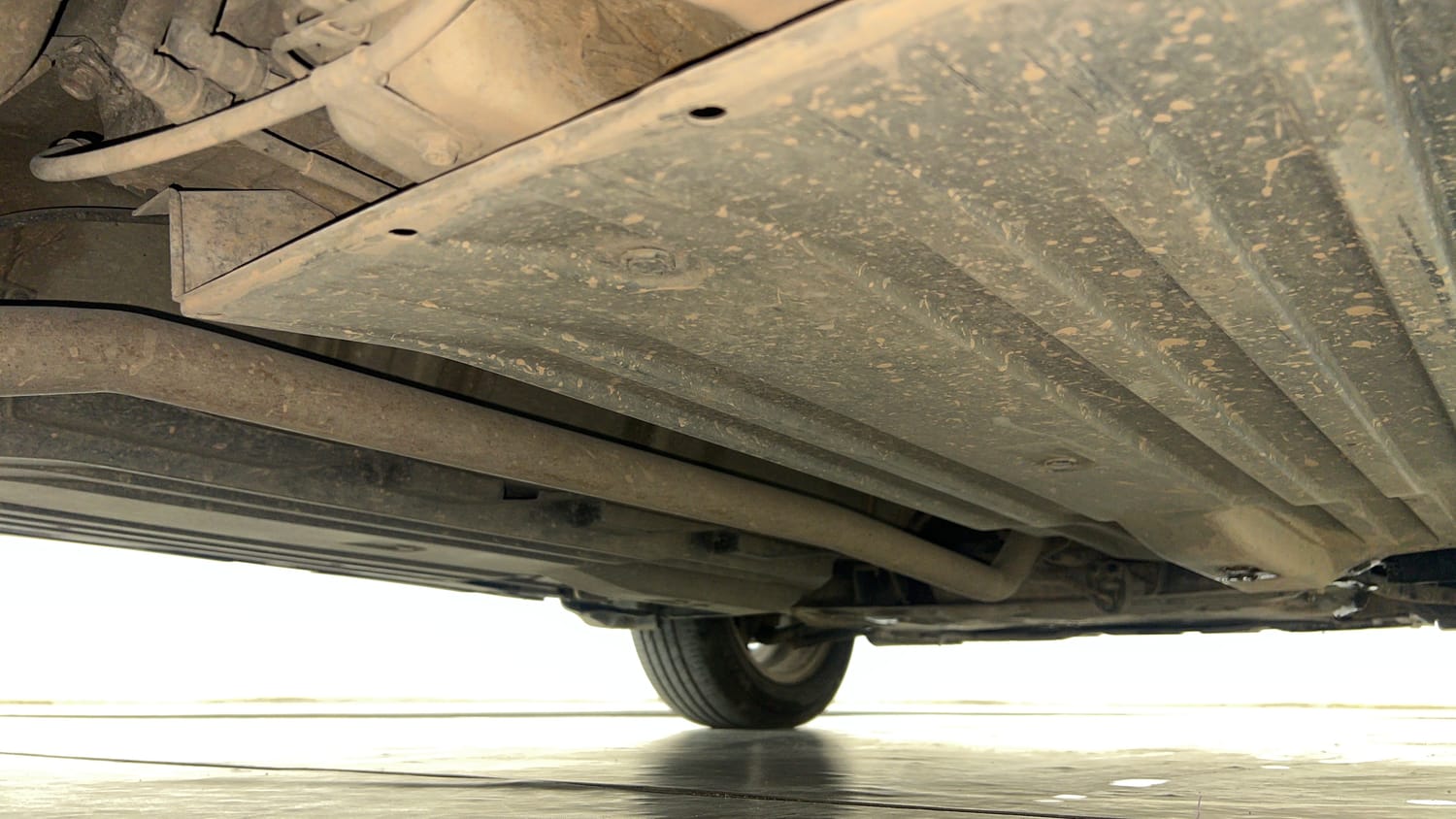 Used 2018 maruti-suzuki Vitara Brezza ZDi Plus AGS Diesel Automatic extra REAR RIGHT UNDERBODY VIEW
