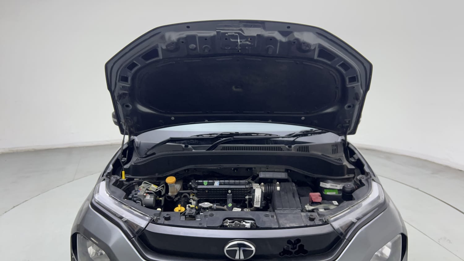 2024 Tata Punch Pure MT-27