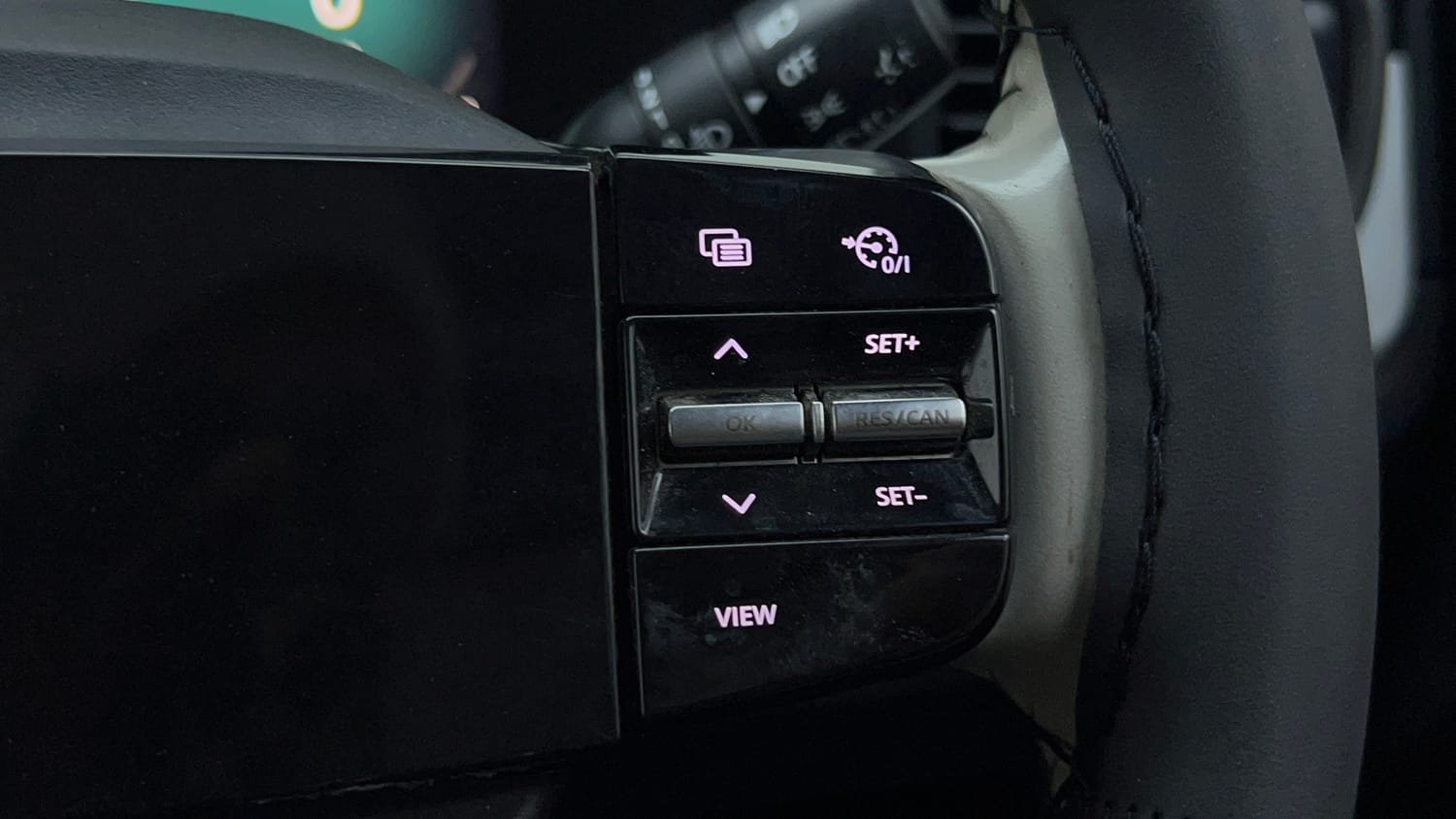 Used 2024 Tata Punch EV Empowered Plus S 3.3 Electric Automatic top_features Cruise control