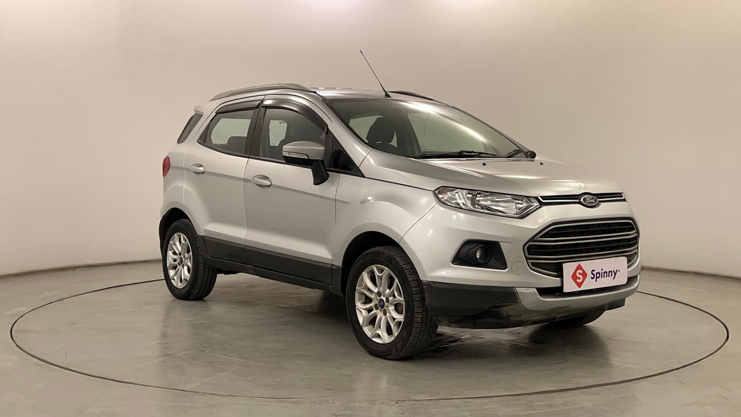 Used 2015 Ford EcoSport Titanium 1.5L TDCi Diesel Manual exterior RIGHT FRONT CORNER VIEW