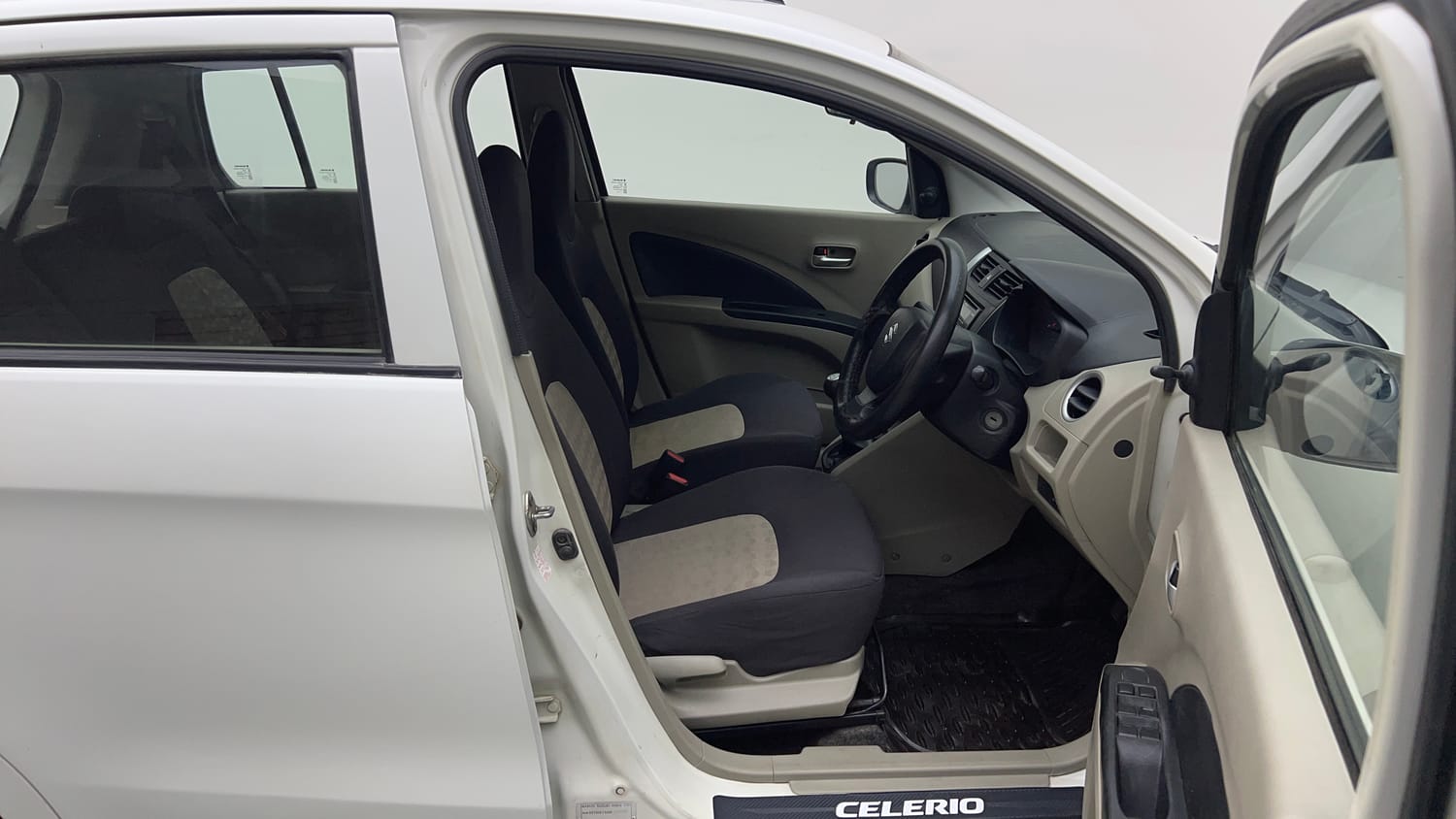 Used 2017 Maruti Suzuki Celerio VXI  CNG (Outside Fitted) Cng Manual interior RIGHT SIDE FRONT DOOR CABIN VIEW