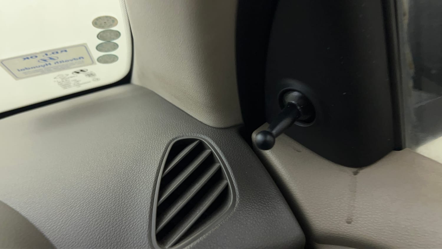 Used 2013 Hyundai i10 Era 1.1 iRDE2 Petrol Manual top_features Adjustable ORVM