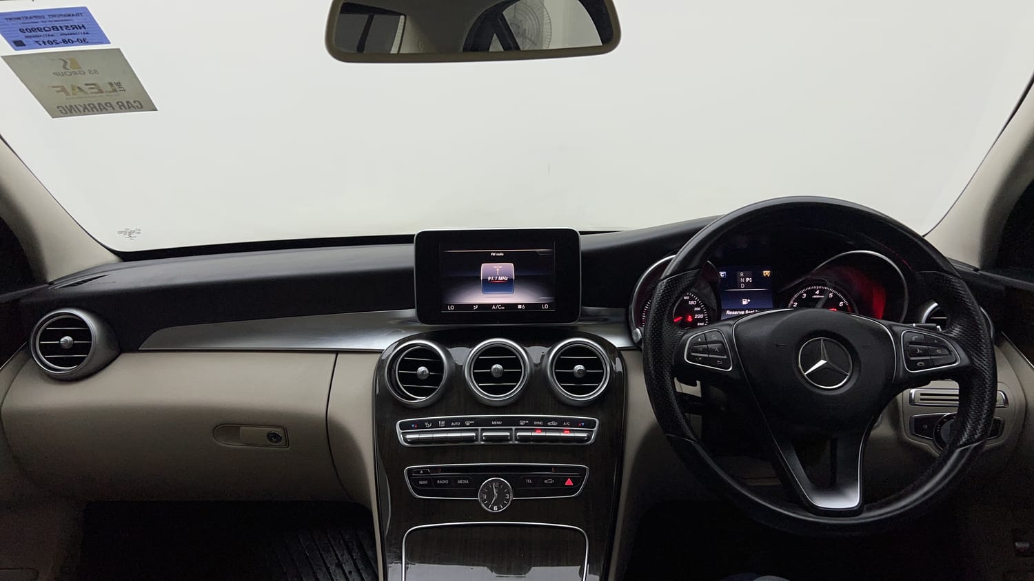 2016 Mercedes-Benz C-Class C 200 Avantgarde-12