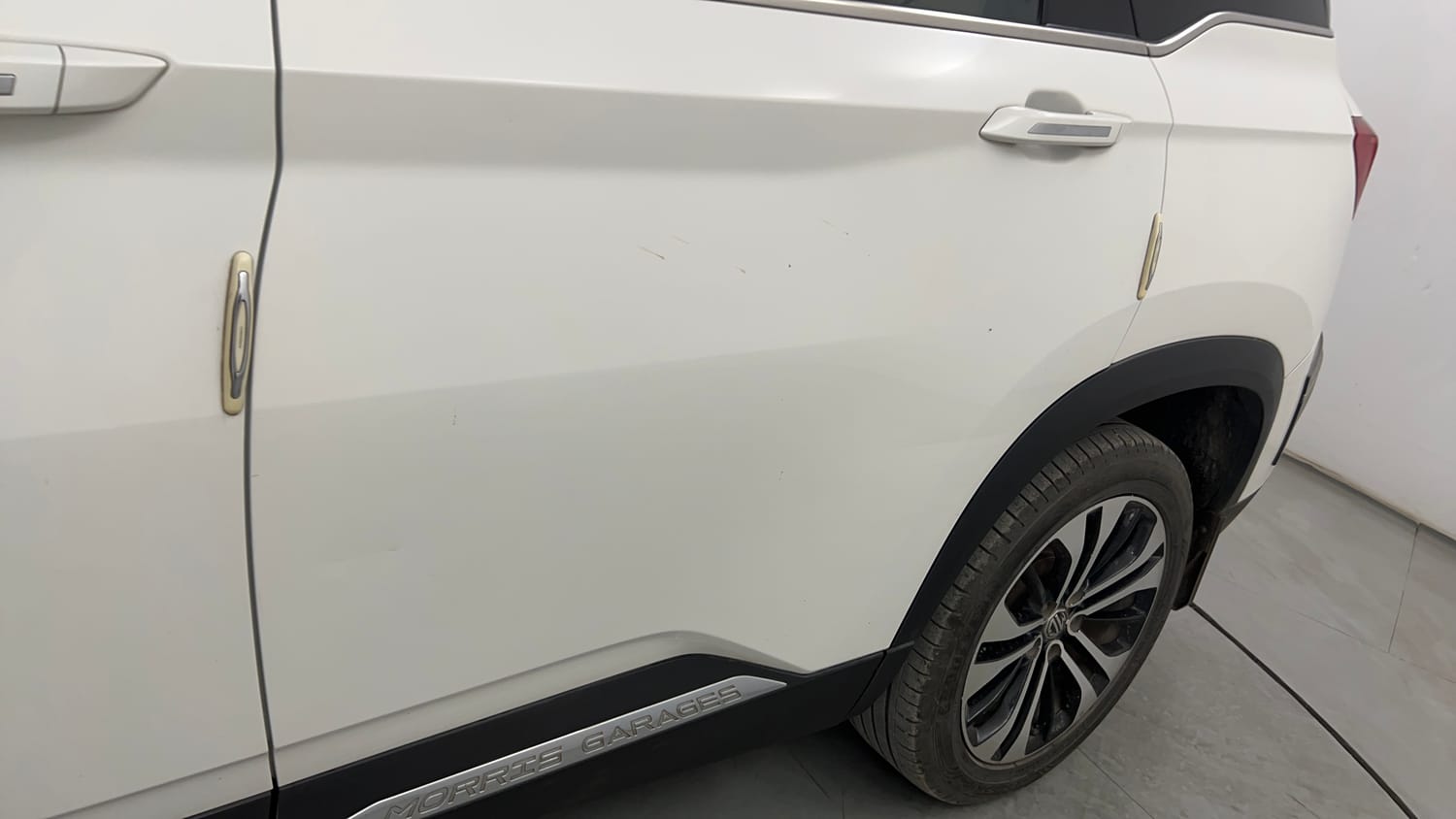 Used 2021 MG Motors Hector Sharp 2.0 Diesel Turbo MT Diesel Manual dents MINOR SCRATCH