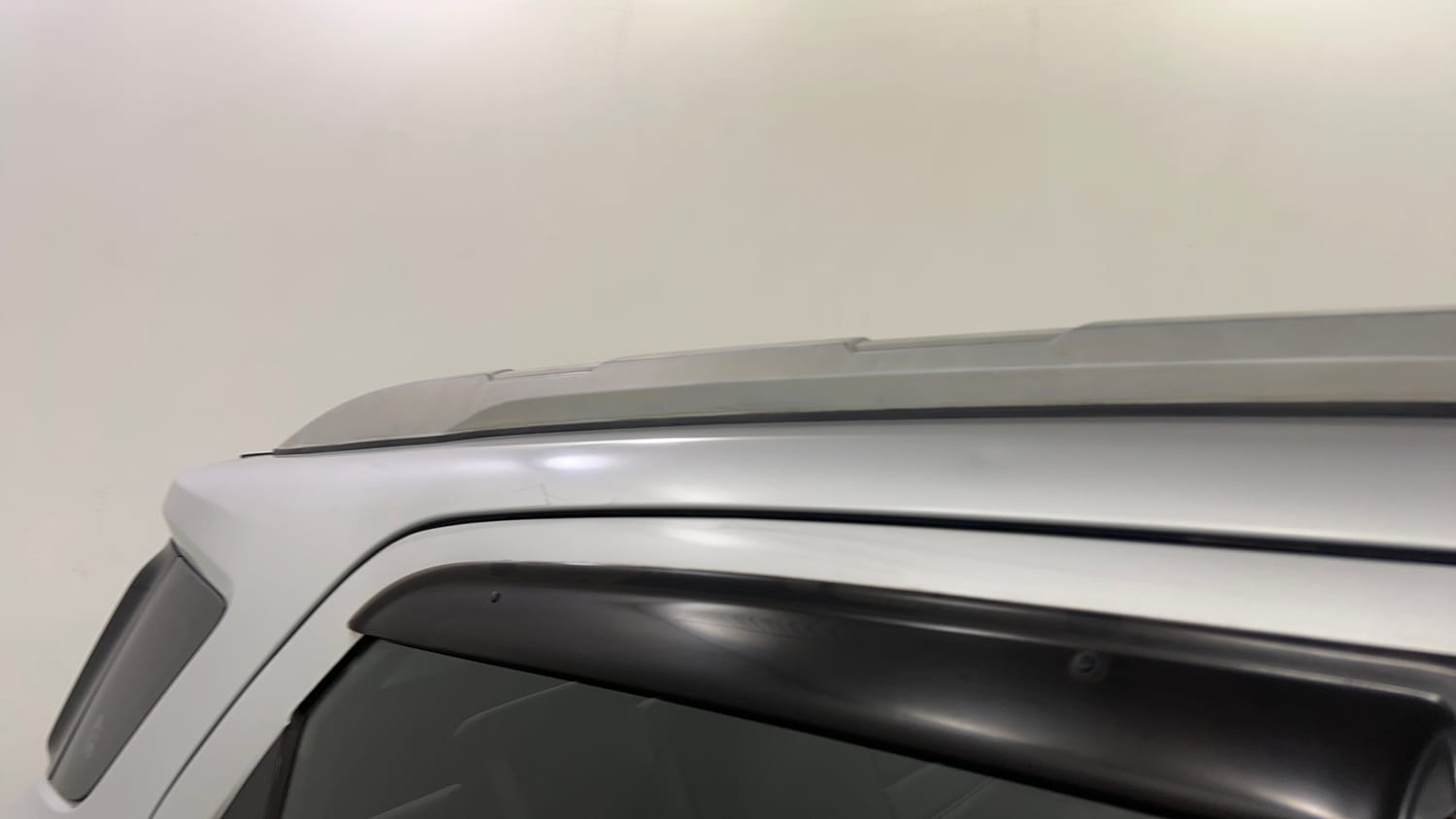 Used 2015 Ford EcoSport Titanium 1.5L TDCi Diesel Manual dents MINOR SCRATCH
