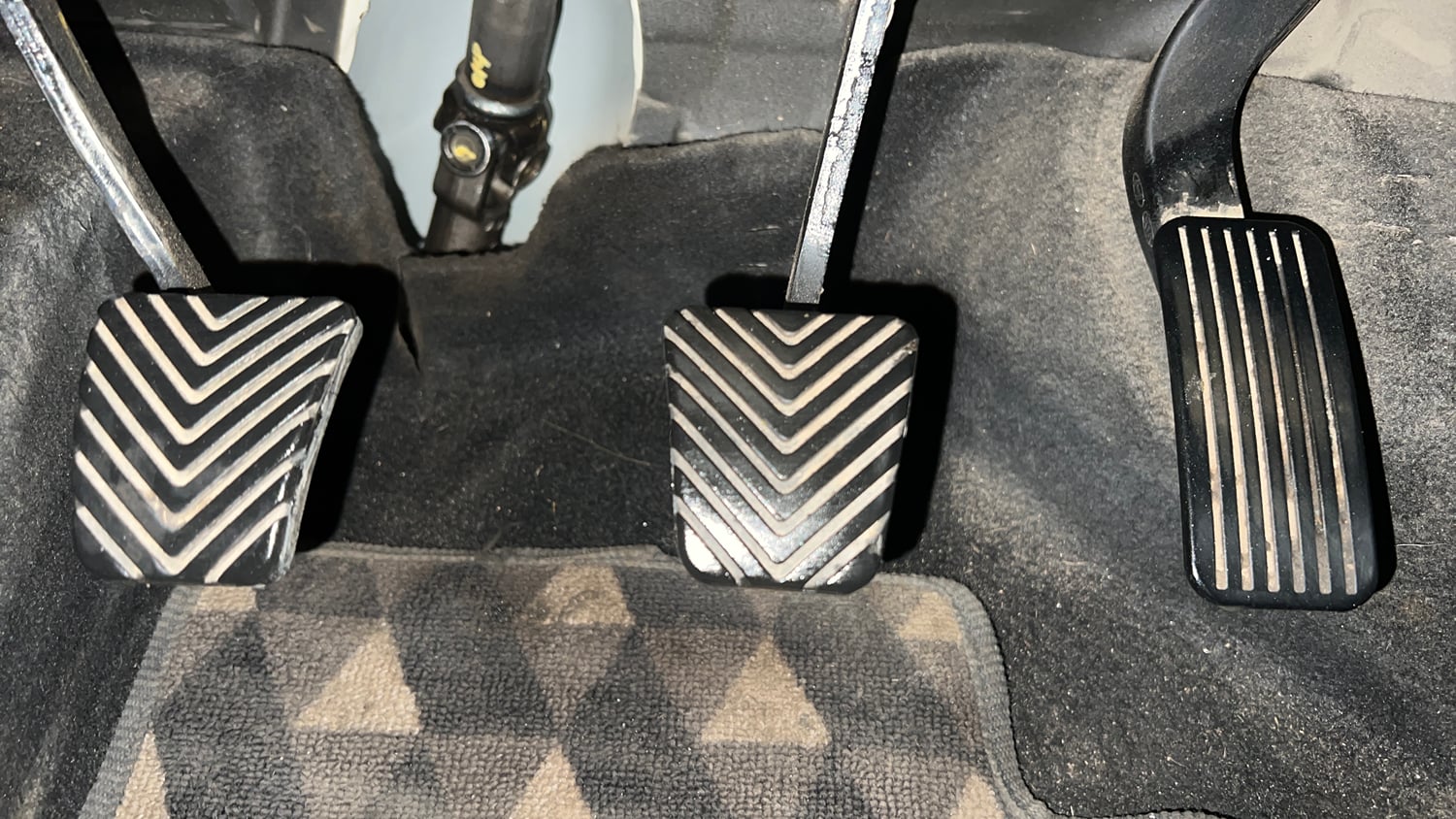 Used 2019 Kia Seltos HTX Plus 1.5 Diesel Diesel Manual interior PEDALS VIEW