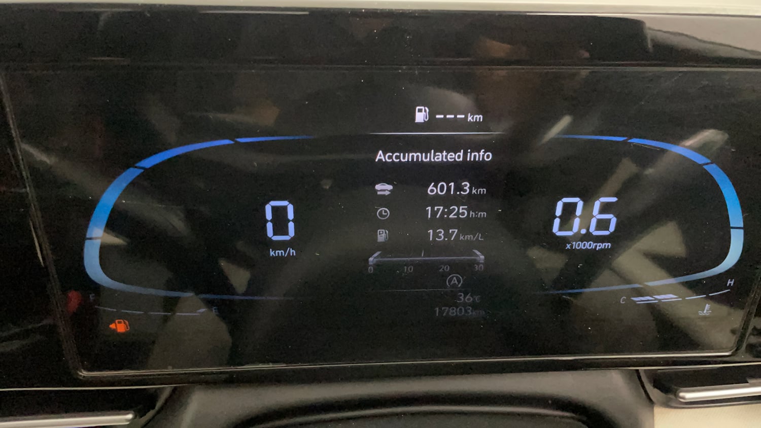 Used 2024 Hyundai Verna SX 1.5 Petrol MT Petrol Manual interior CLUSTERMETER VIEW