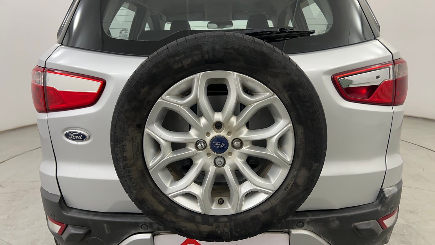 Used 2015 Ford EcoSport Titanium 1.5L TDCi Diesel Manual tyres SPARE TYRE VIEW