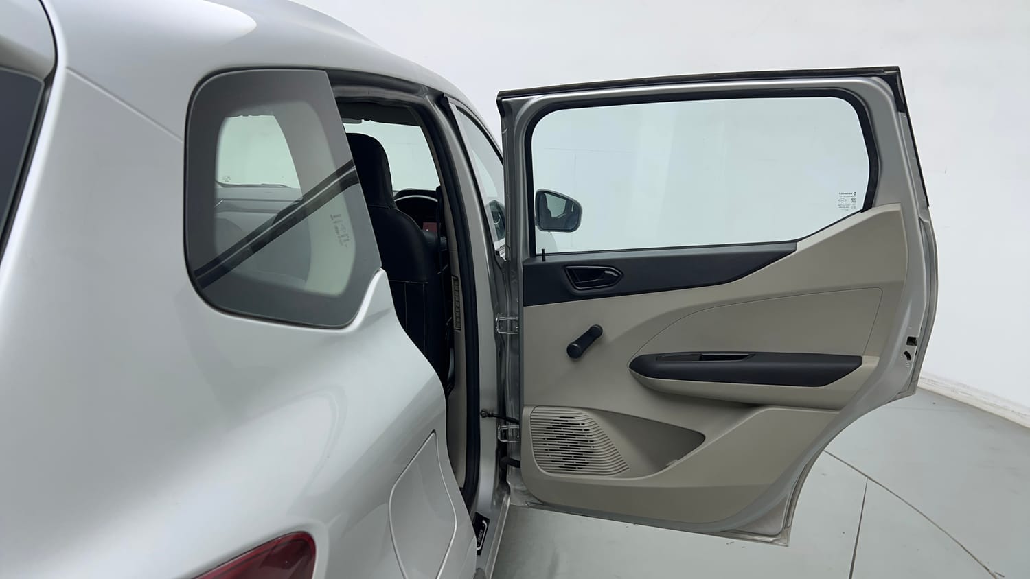 Used 2020 Renault Triber RXL EASY-R AMT Petrol Automatic interior RIGHT REAR DOOR OPEN VIEW