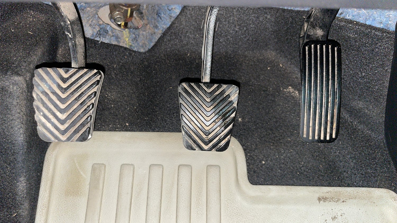 Used 2024 Hyundai Verna SX 1.5 Petrol MT Petrol Manual interior PEDALS VIEW