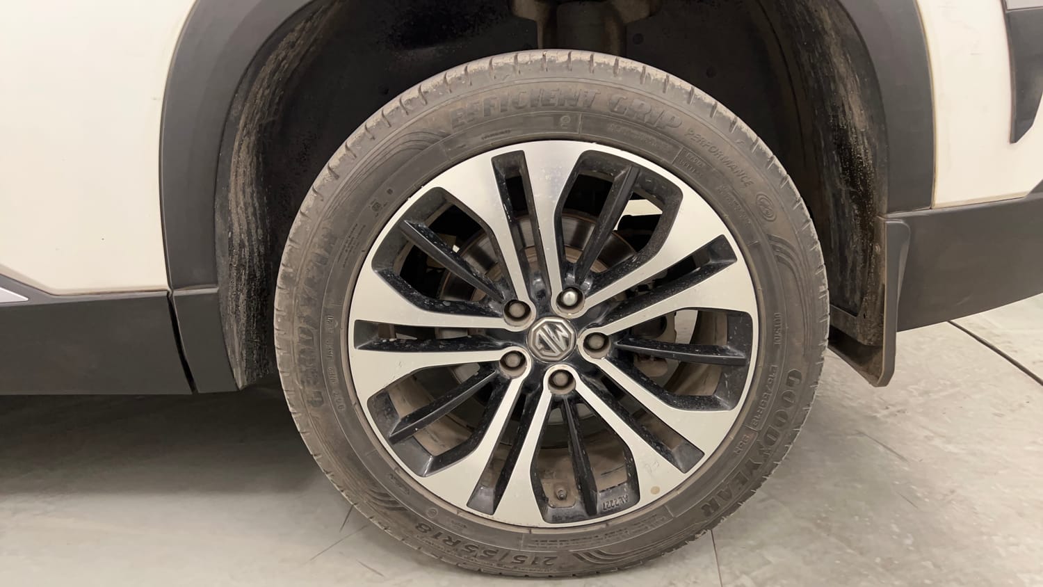 Used 2021 MG Motors Hector Sharp 2.0 Diesel Turbo MT Diesel Manual tyres LEFT REAR TYRE RIM VIEW