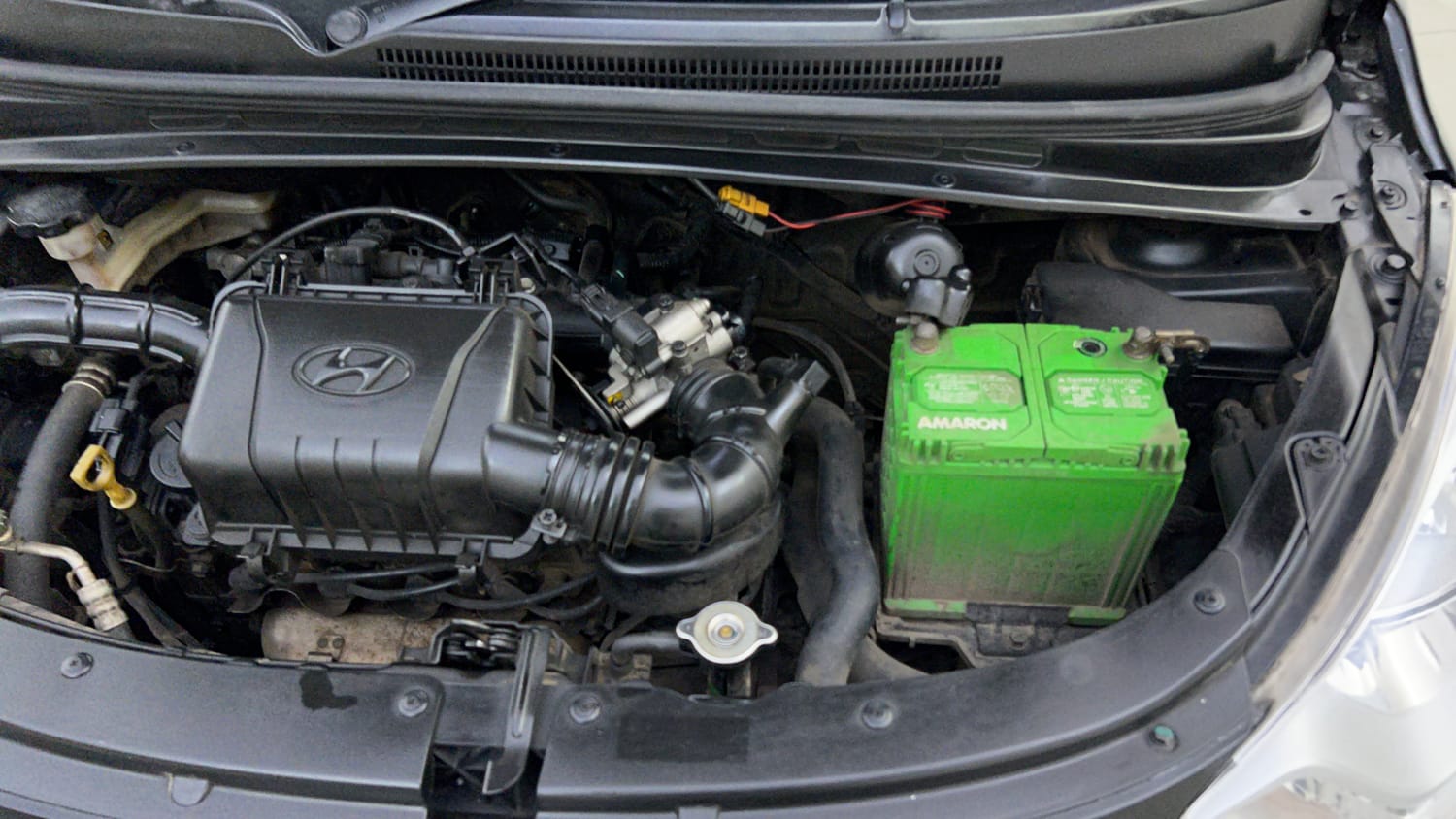 Used 2013 Hyundai i10 Era 1.1 iRDE2 Petrol Manual engine ENGINE LEFT SIDE VIEW