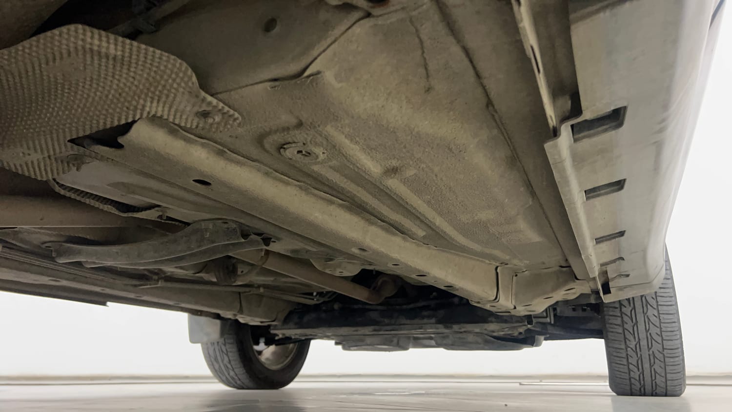 Used 2015 Ford EcoSport Titanium 1.5L TDCi Diesel Manual extra REAR RIGHT UNDERBODY VIEW