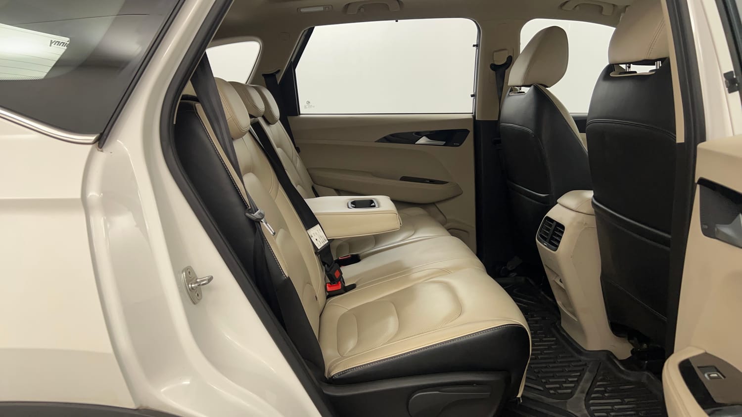 Used 2021 MG Motors Hector Sharp 2.0 Diesel Turbo MT Diesel Manual interior RIGHT SIDE REAR DOOR CABIN VIEW