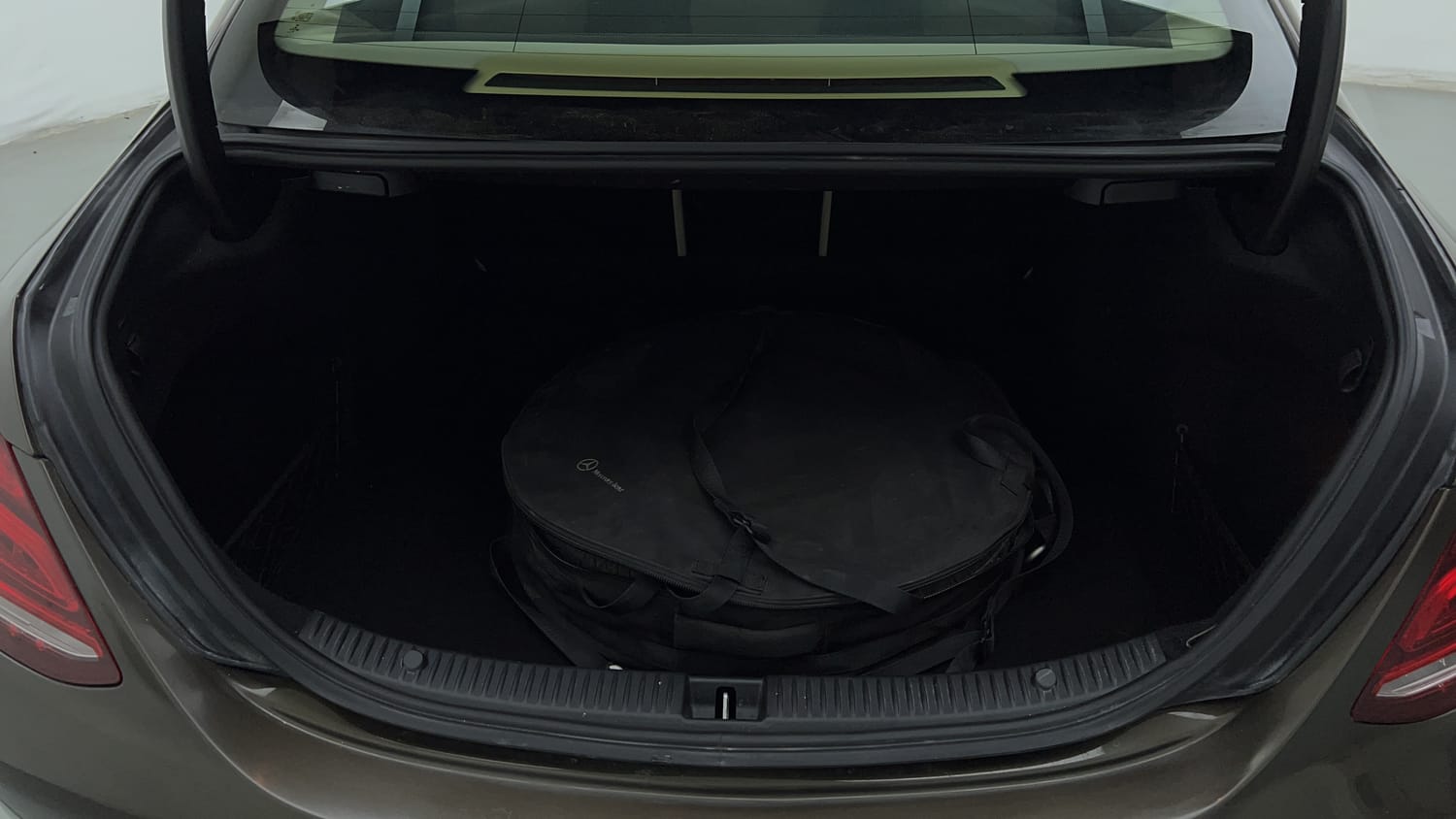 2016 Mercedes-Benz C-Class C 200 Avantgarde-25