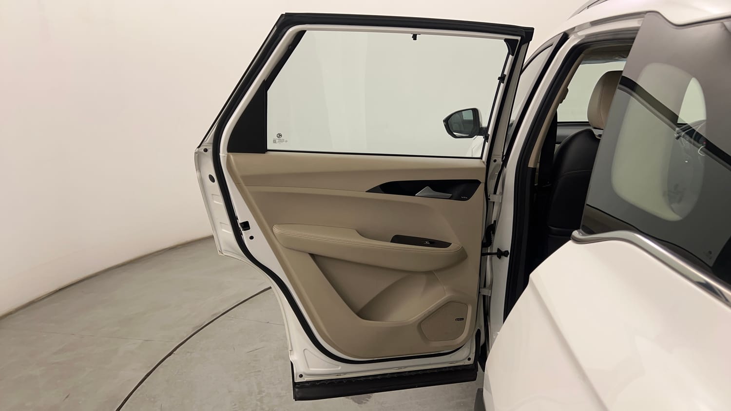 Used 2021 MG Motors Hector Sharp 2.0 Diesel Turbo MT Diesel Manual interior LEFT REAR DOOR OPEN VIEW
