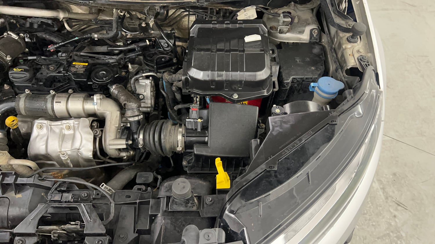 Used 2015 Ford EcoSport Titanium 1.5L TDCi Diesel Manual engine ENGINE LEFT SIDE VIEW
