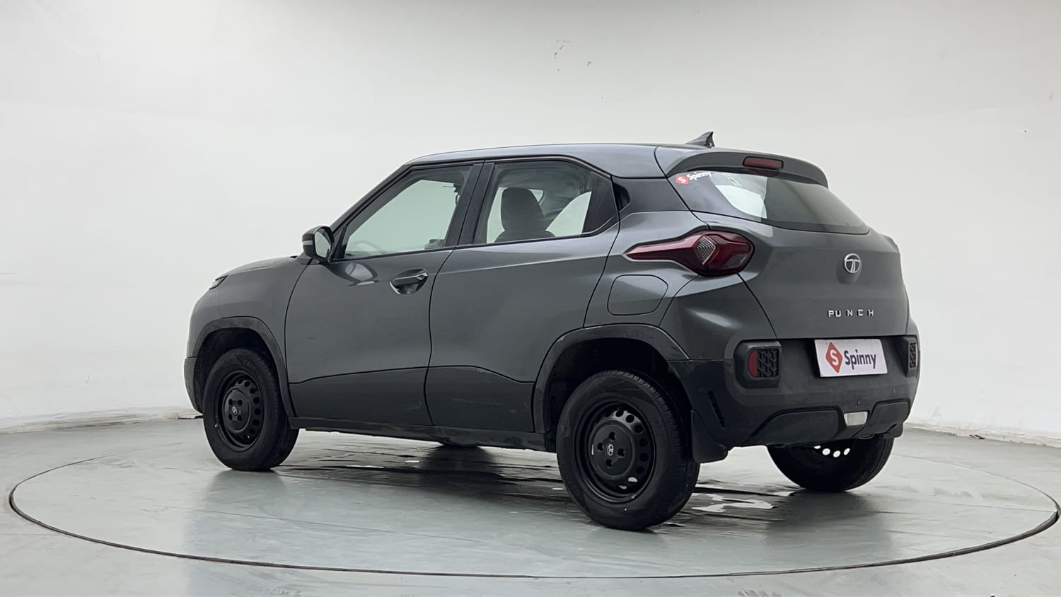 2024 Tata Punch Pure MT-2