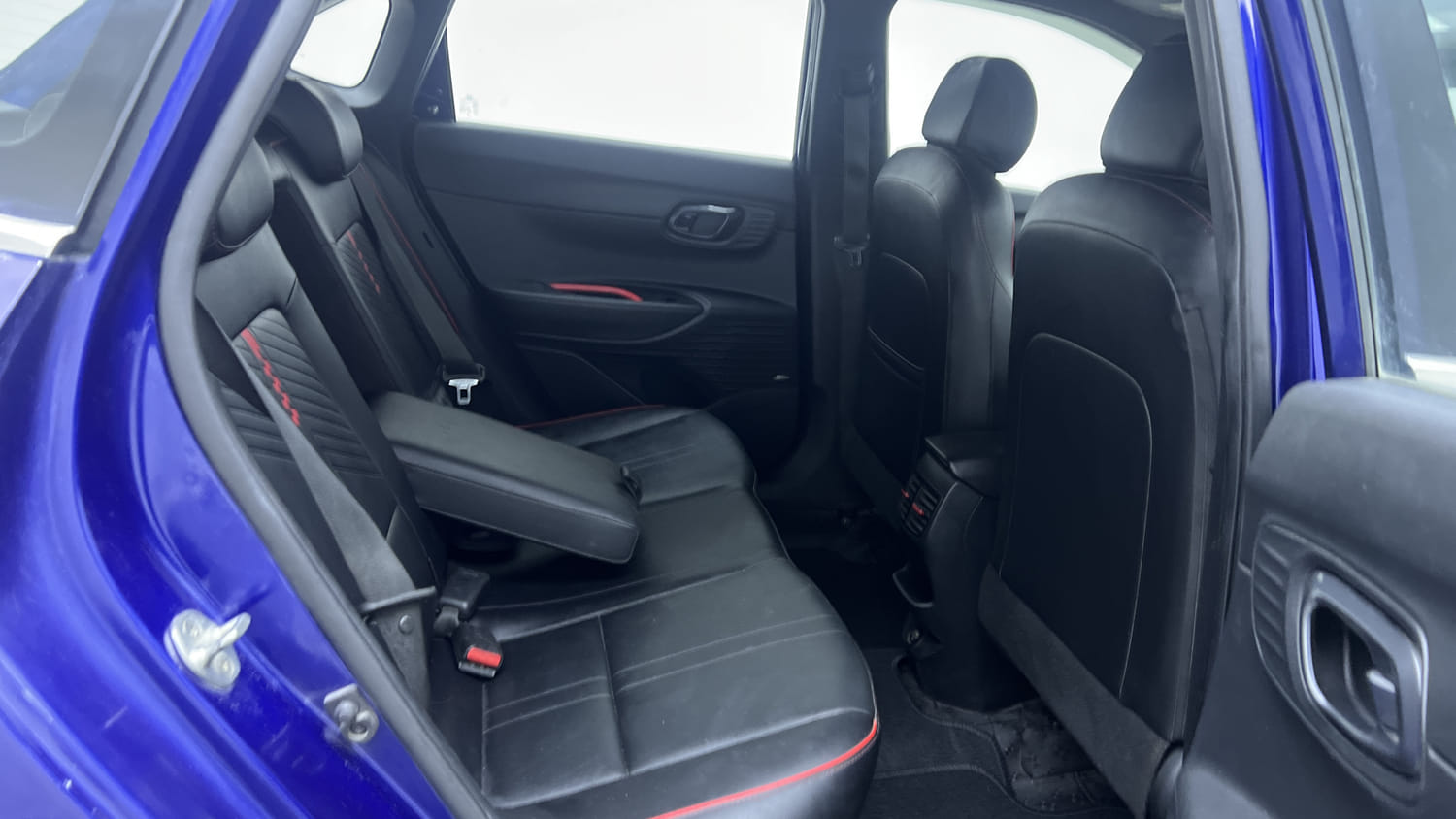 Used 2022 Hyundai i20 N Line N8 1.0 Turbo DCT Dual Tone Petrol Automatic interior RIGHT SIDE REAR DOOR CABIN VIEW