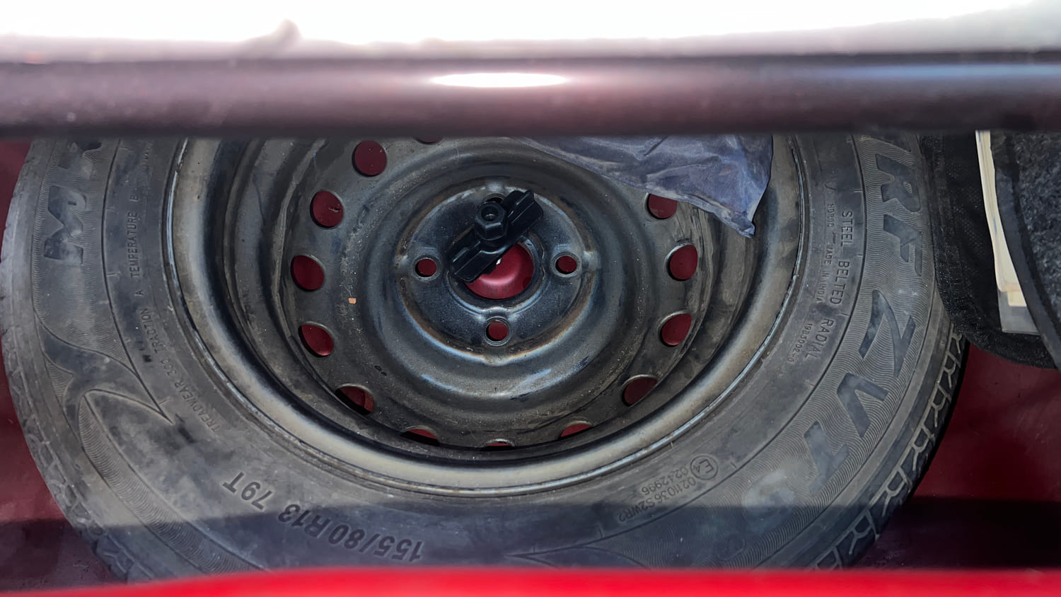 Used 2022 hyundai Santro Sportz Executive CNG Cng Manual tyres SPARE TYRE VIEW