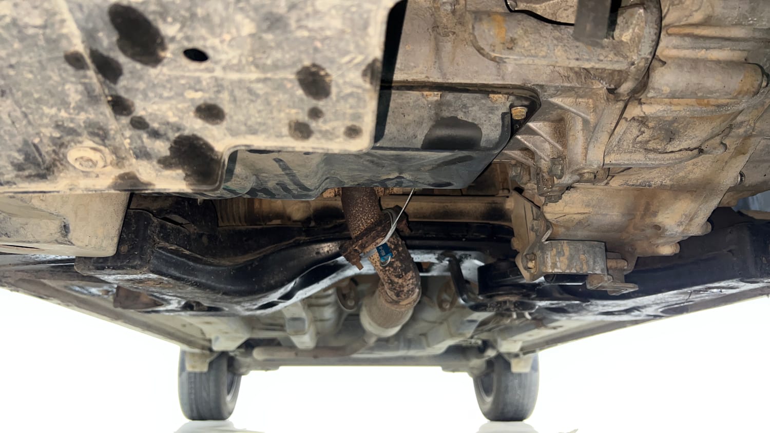 Used 2022 Tata Nexon XZ Plus Diesel (S) Diesel Manual extra FRONT LEFT UNDERBODY VIEW
