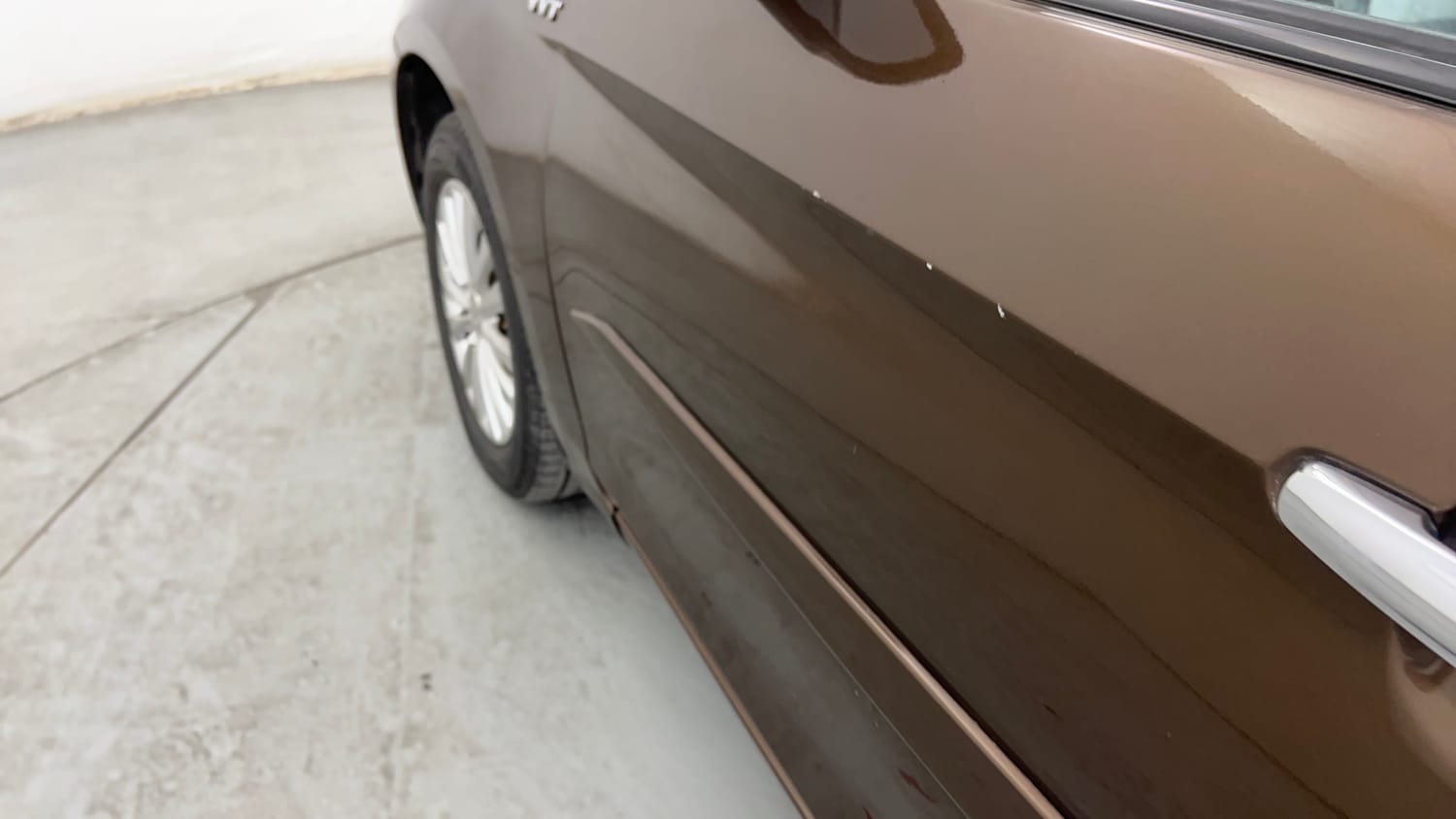 Used 2017 Maruti Suzuki Ciaz ZXi  AT Petrol Automatic dents MINOR SCRATCH