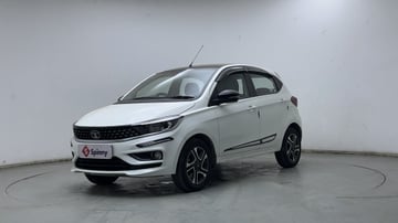 Used 2023 Tata Tiago XZ Plus Dual Tone Petrol Manual Image