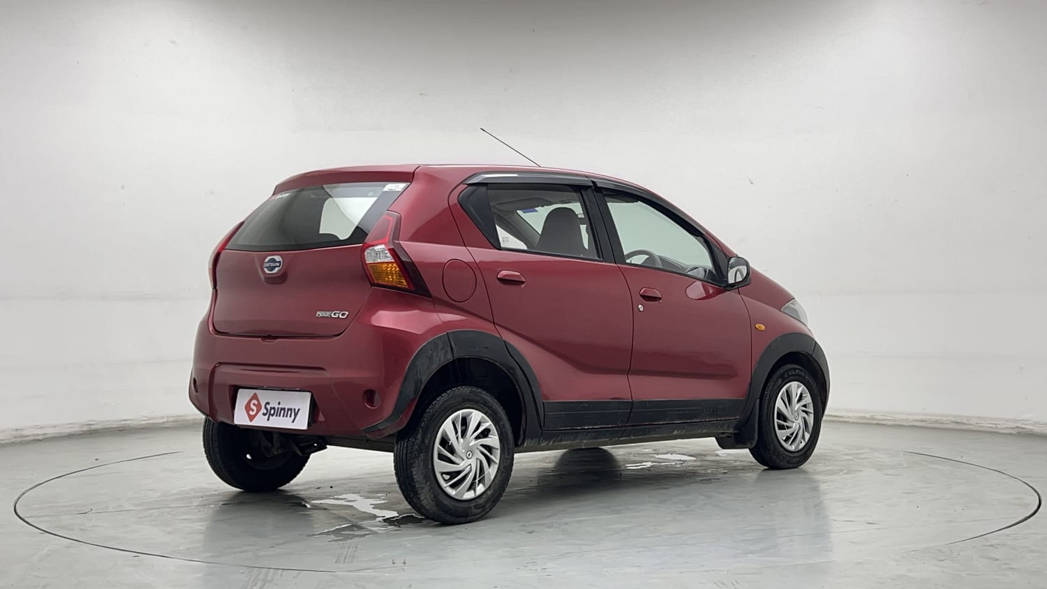 Used 2017 Datsun Redi-GO T (O) Petrol Manual exterior RIGHT REAR CORNER VIEW