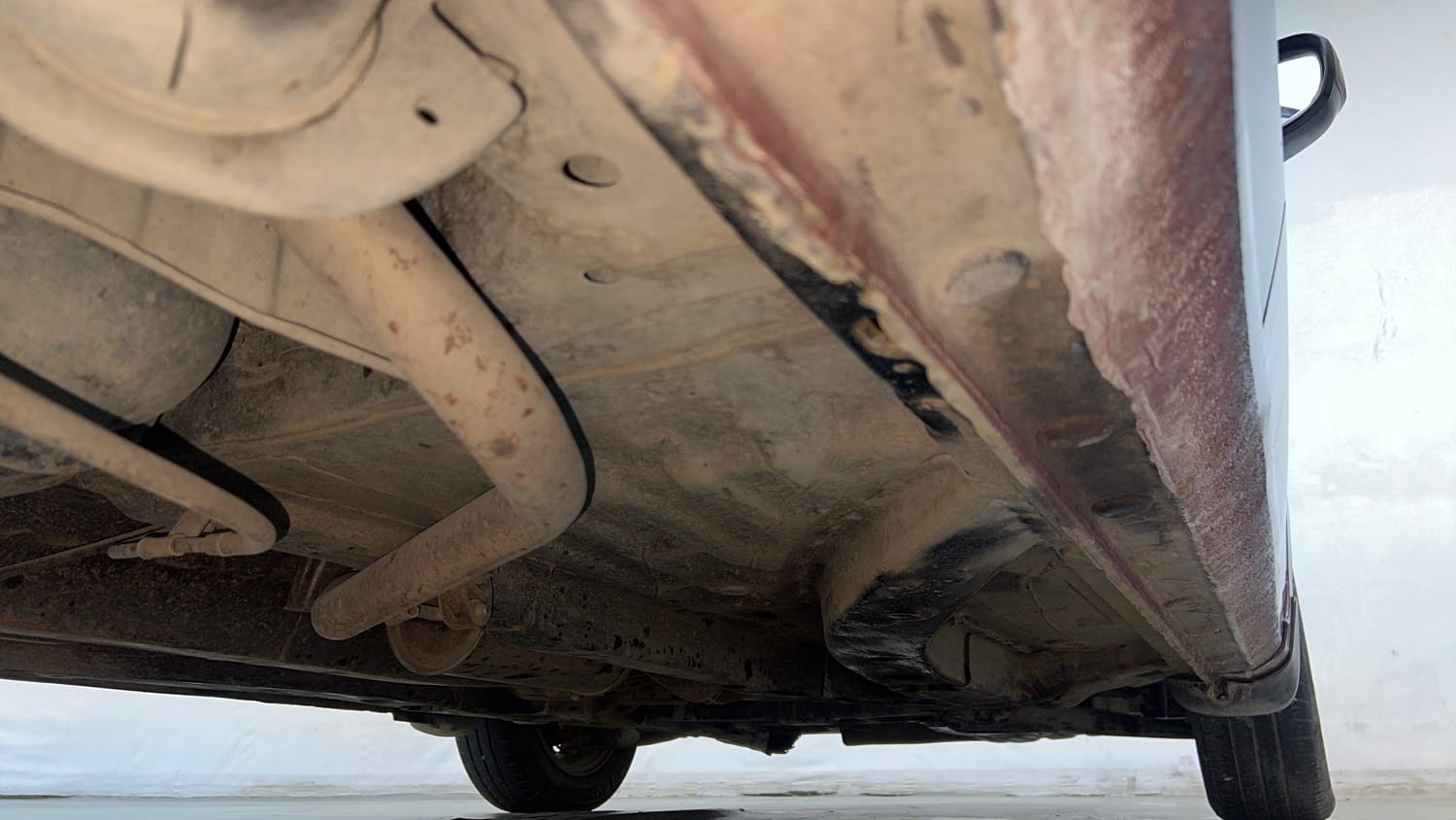 Used 2014 Honda Amaze 1.2 VX i-VTEC Petrol Manual extra REAR RIGHT UNDERBODY VIEW