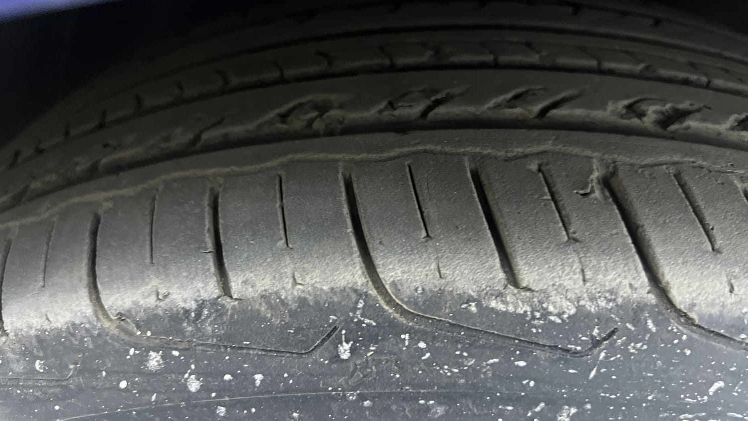 Used 2022 Hyundai i20 N Line N8 1.0 Turbo DCT Dual Tone Petrol Automatic tyres LEFT FRONT TYRE TREAD VIEW