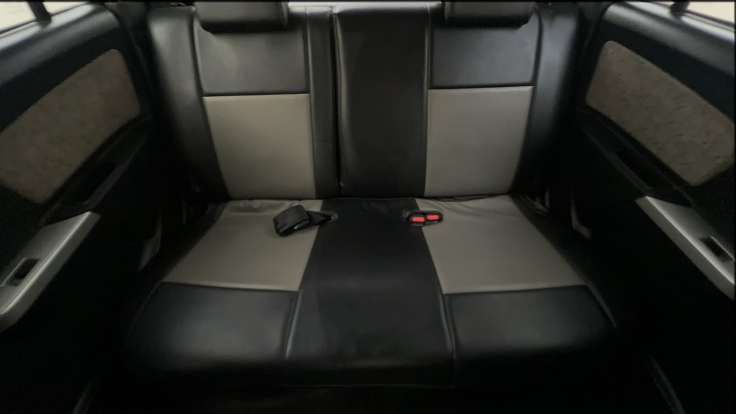 Used 2013 Maruti Suzuki Wagon R 1.0 VXi Petrol Manual interior REAR SEAT CONDITION VIEW