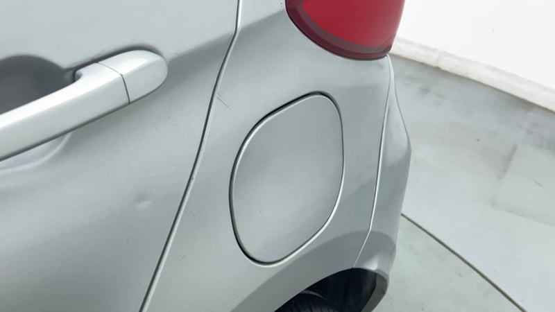 Used 2017 Tata Tiago Revotron XZ Petrol Manual dents MINOR SCRATCH