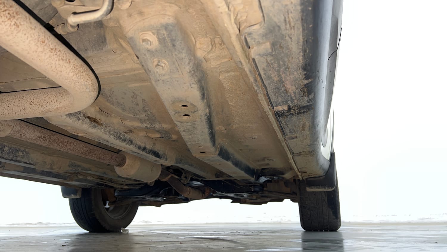 Used 2022 Tata Nexon XZ Plus Diesel (S) Diesel Manual extra REAR RIGHT UNDERBODY VIEW