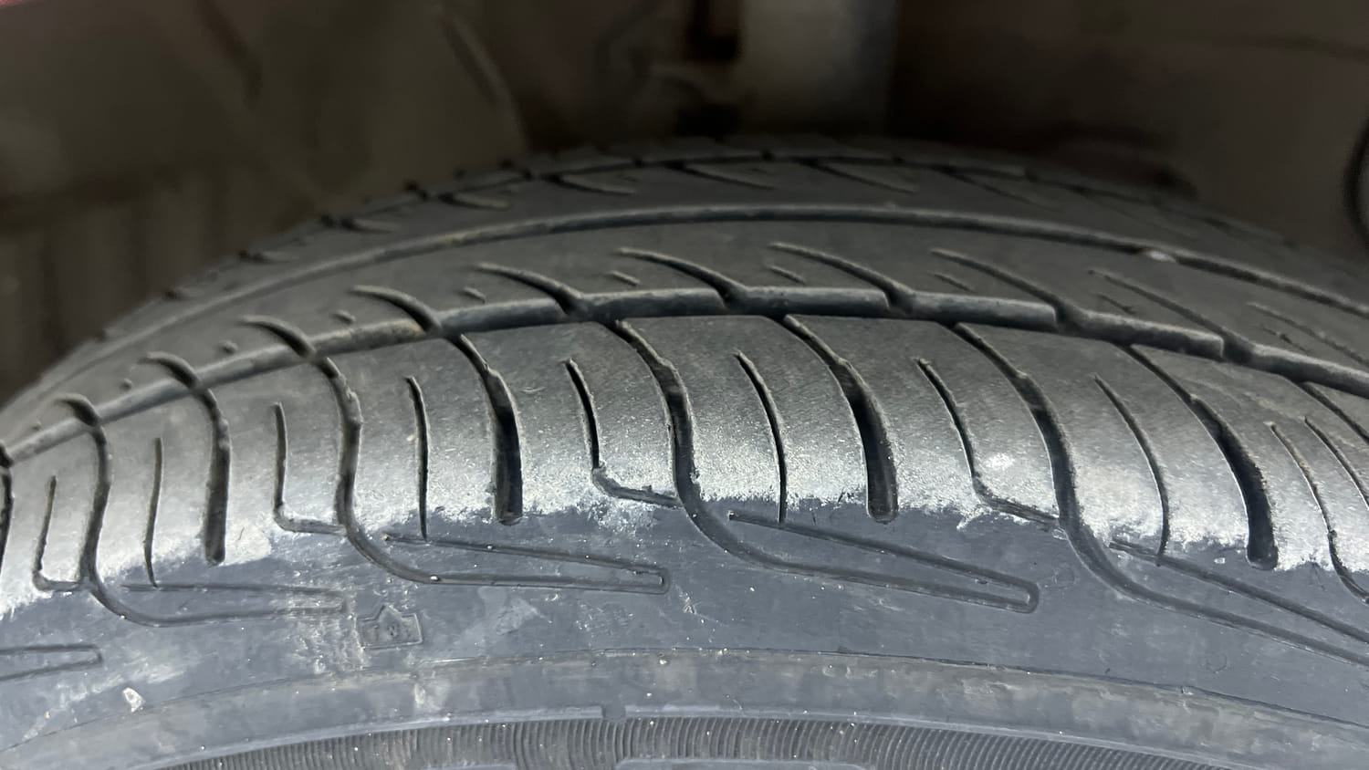 Used 2022 hyundai Santro Sportz Executive CNG Cng Manual tyres RIGHT FRONT TYRE TREAD VIEW