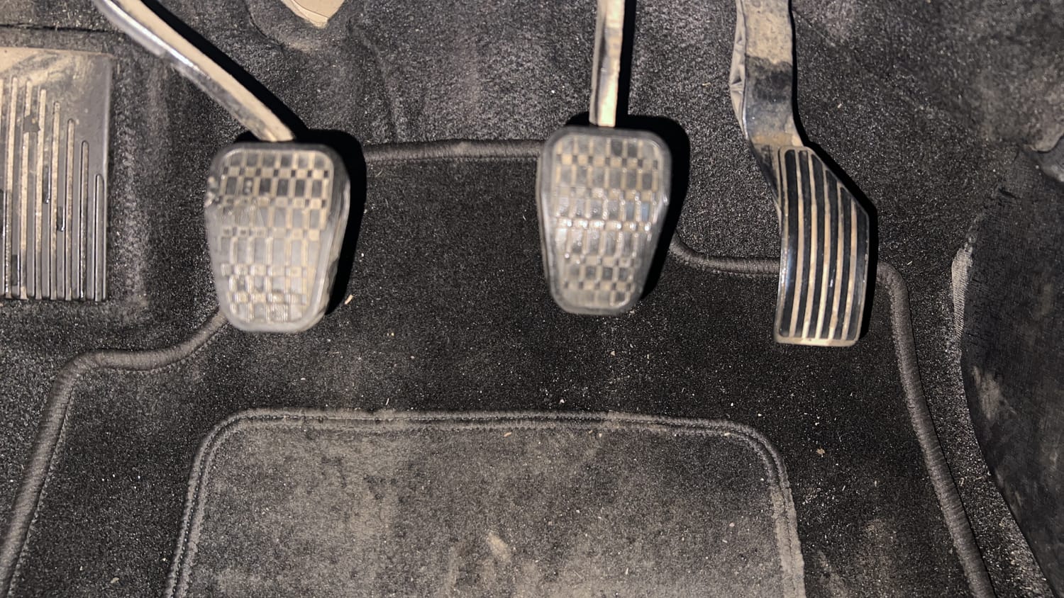 Used 2022 Tata Nexon XZ Plus Diesel (S) Diesel Manual interior PEDALS VIEW