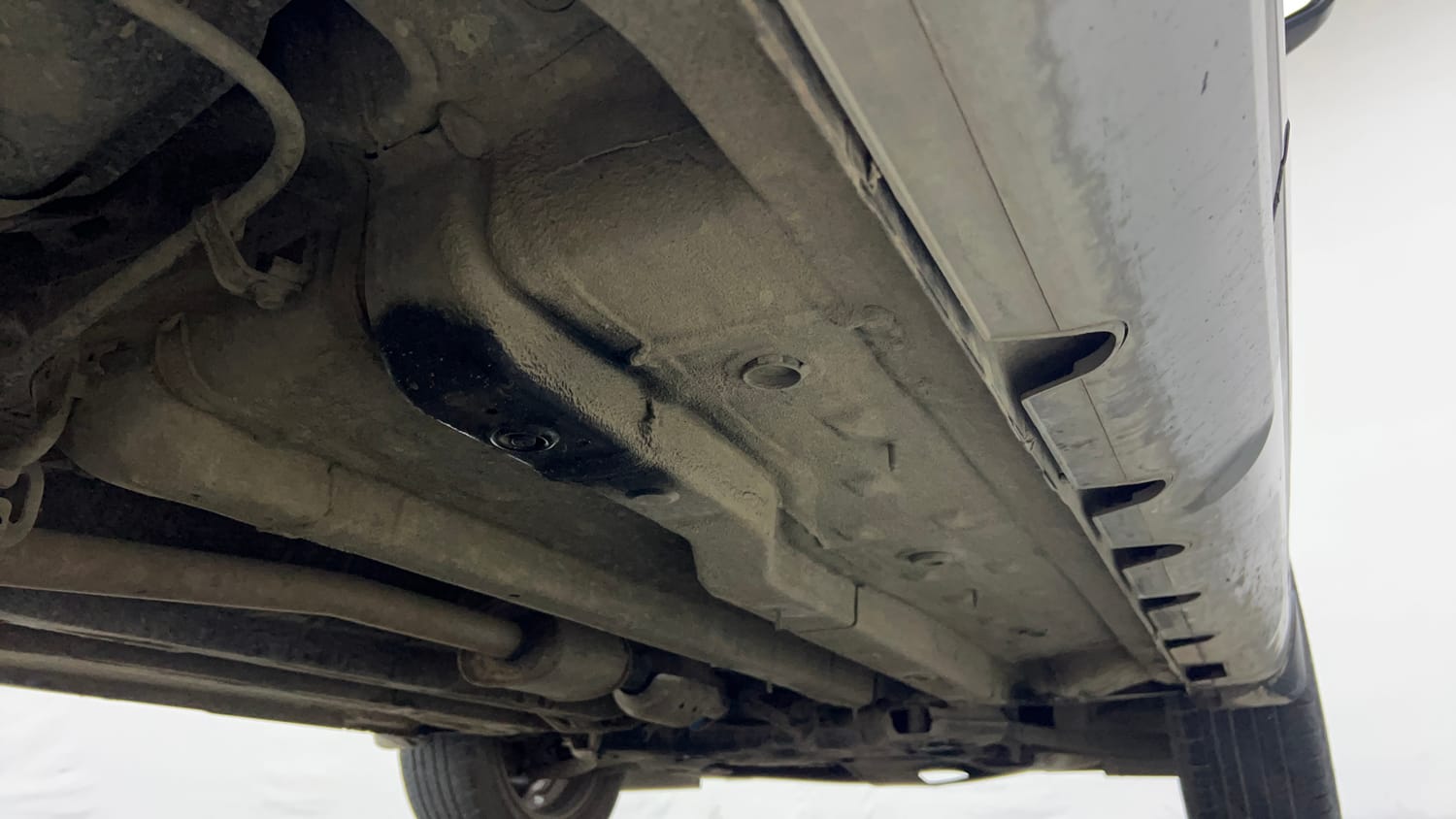 Used 2020 Hyundai Creta SX 1.5 Petrol Petrol Manual extra REAR RIGHT UNDERBODY VIEW