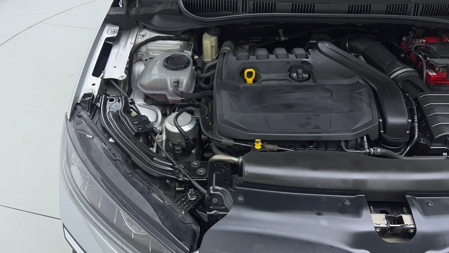2022 Skoda Slavia Style 1.5L TSI MT-29