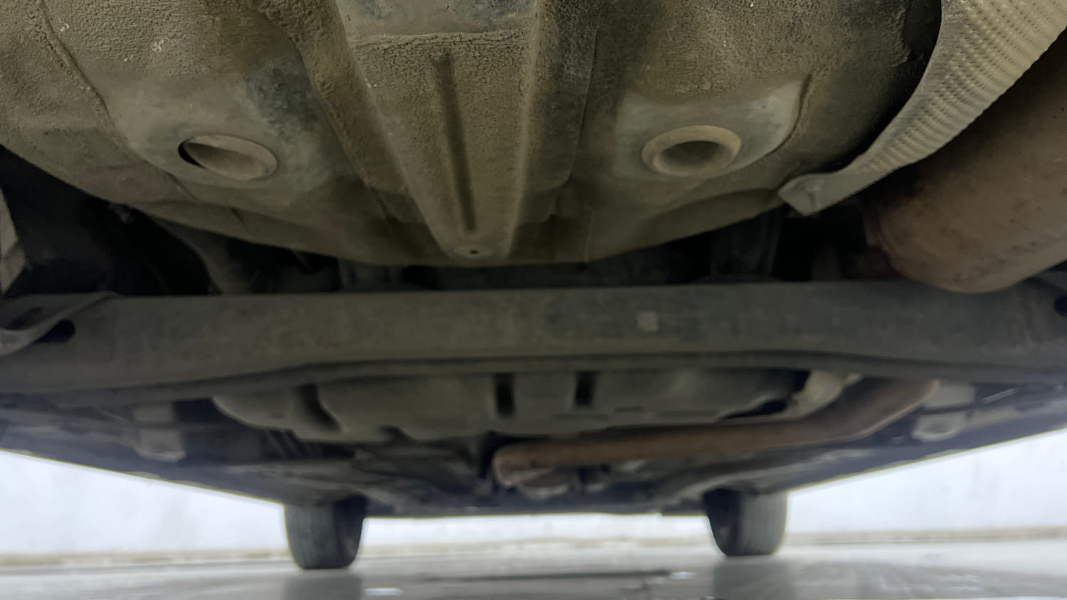 Used 2022 Hyundai i20 N Line N8 1.0 Turbo DCT Dual Tone Petrol Automatic extra REAR UNDERBODY VIEW (TAKEN FROM REAR)