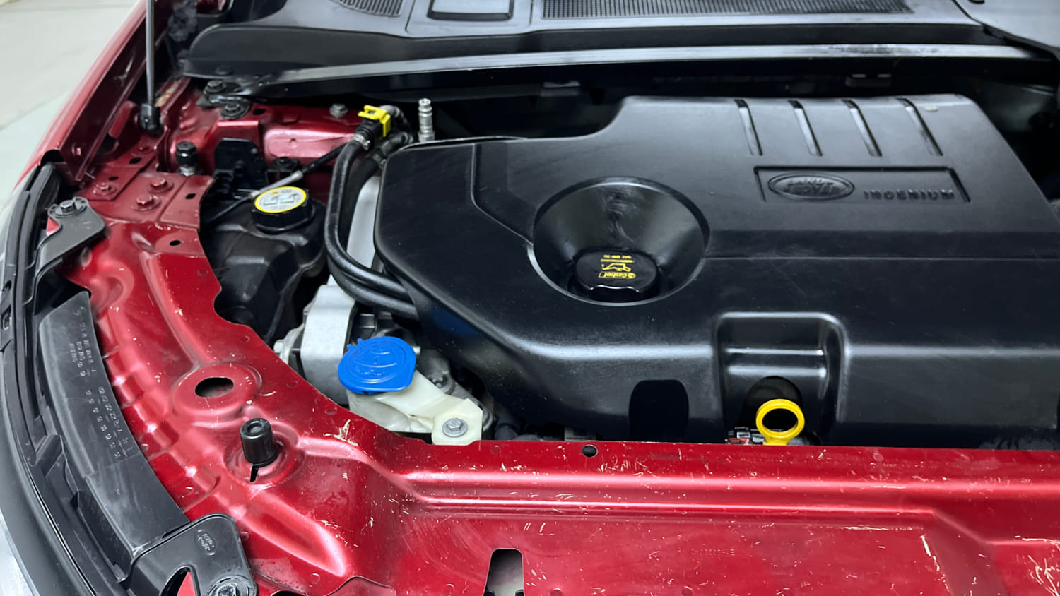 Used 2019 Land Rover Discovery Sport HSE Diesel Automatic engine ENGINE RIGHT SIDE VIEW